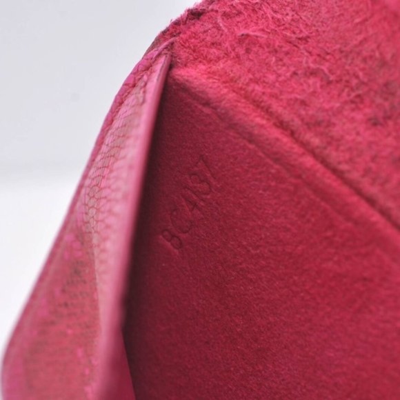 Louis Vuitton Monogram Folio iPhone 7/8 Case (M61906)*** - Picture 9 of 11